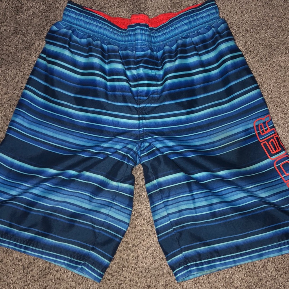 under armor boys baithing suit